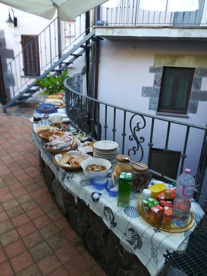 Affitta Camere Casa Delle Rose Villanova Monteleone Dış mekan fotoğraf
