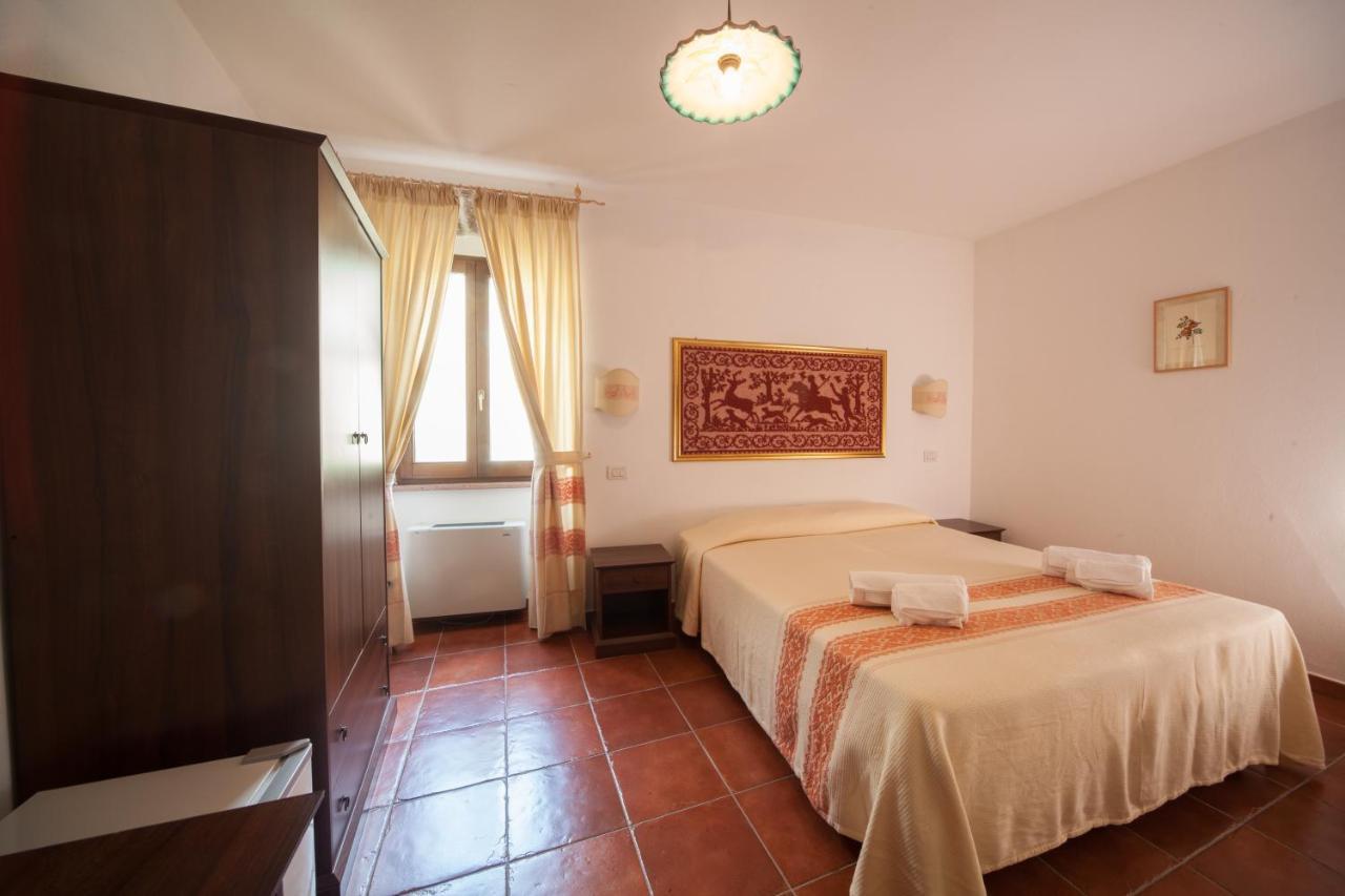 Affitta Camere Casa Delle Rose Villanova Monteleone Dış mekan fotoğraf